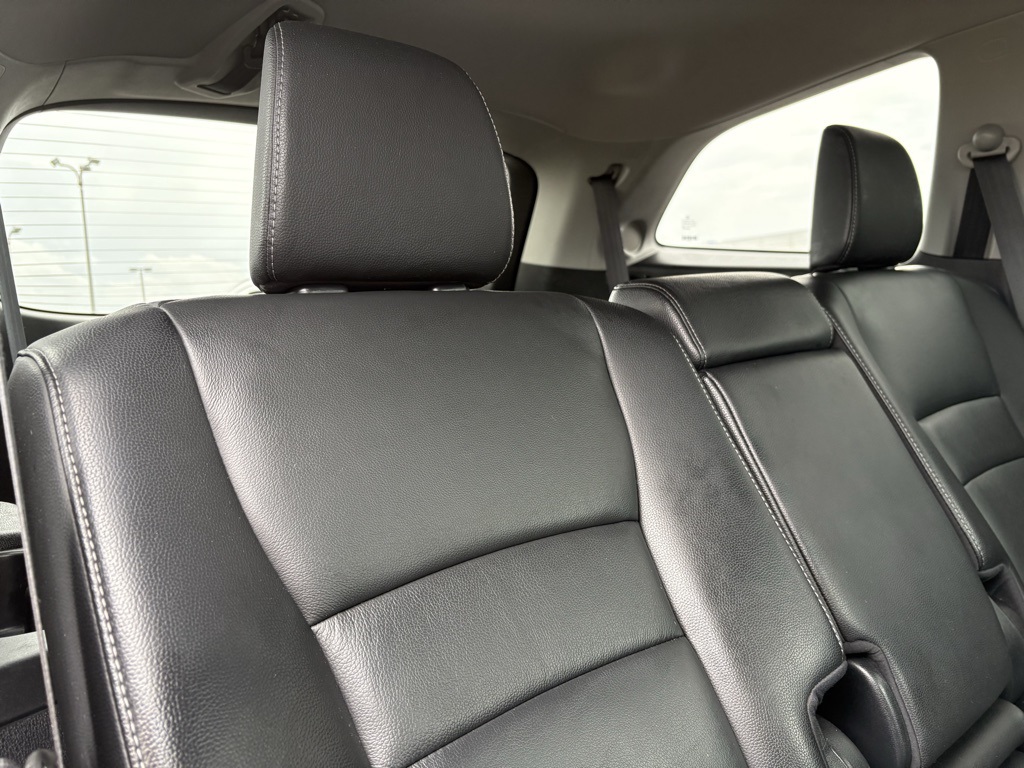 2020 Honda Pilot Touring photo 28