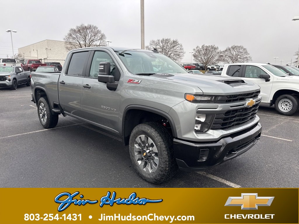 2026 Chevrolet Silverado HD Custom's photo