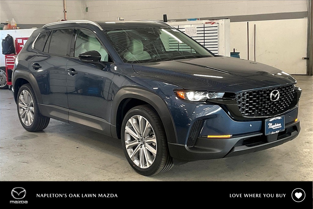 2026 Mazda CX-50 Premium's photo