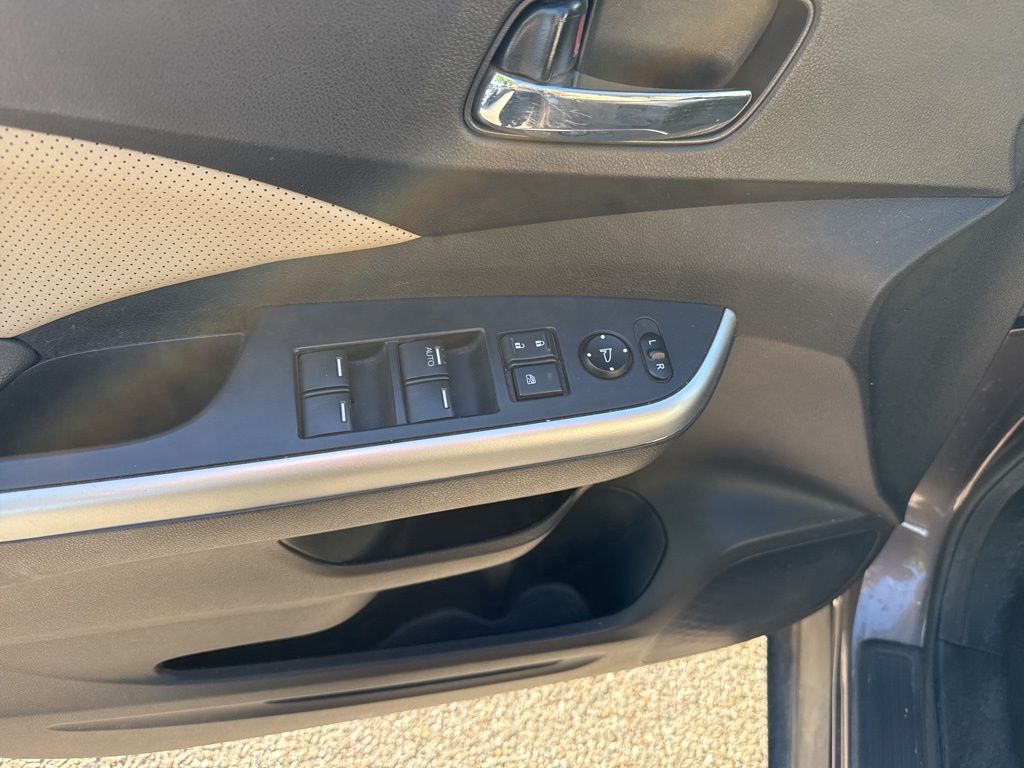 2016 Honda CR-V EX-L photo 15