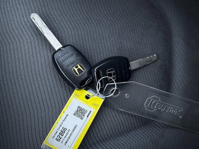 2013 Honda Fit Base photo 20