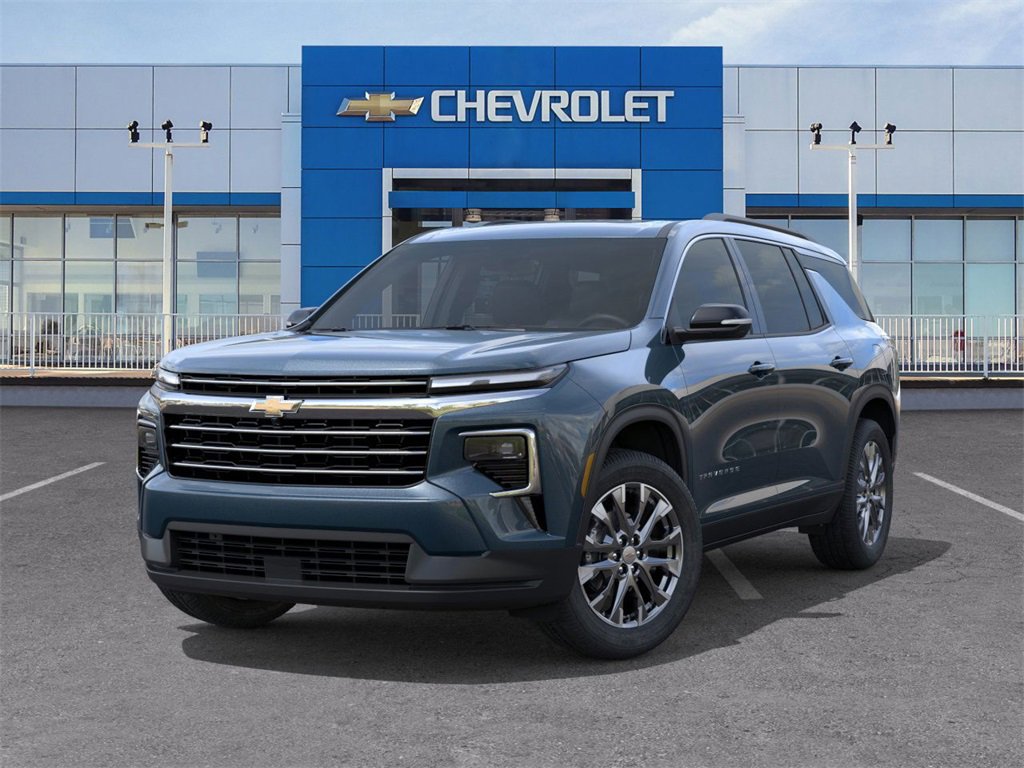 2026 Chevrolet Traverse photo 3