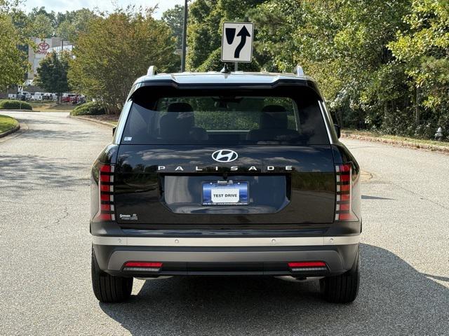 2026 Hyundai Palisade SEL photo 3