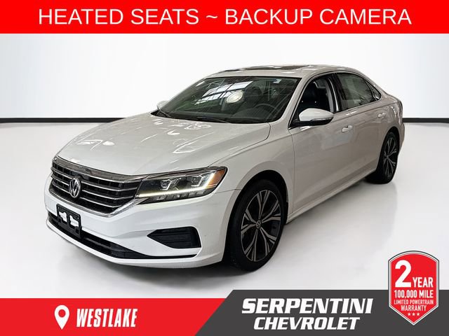 2021 Volkswagen Passat SE's photo