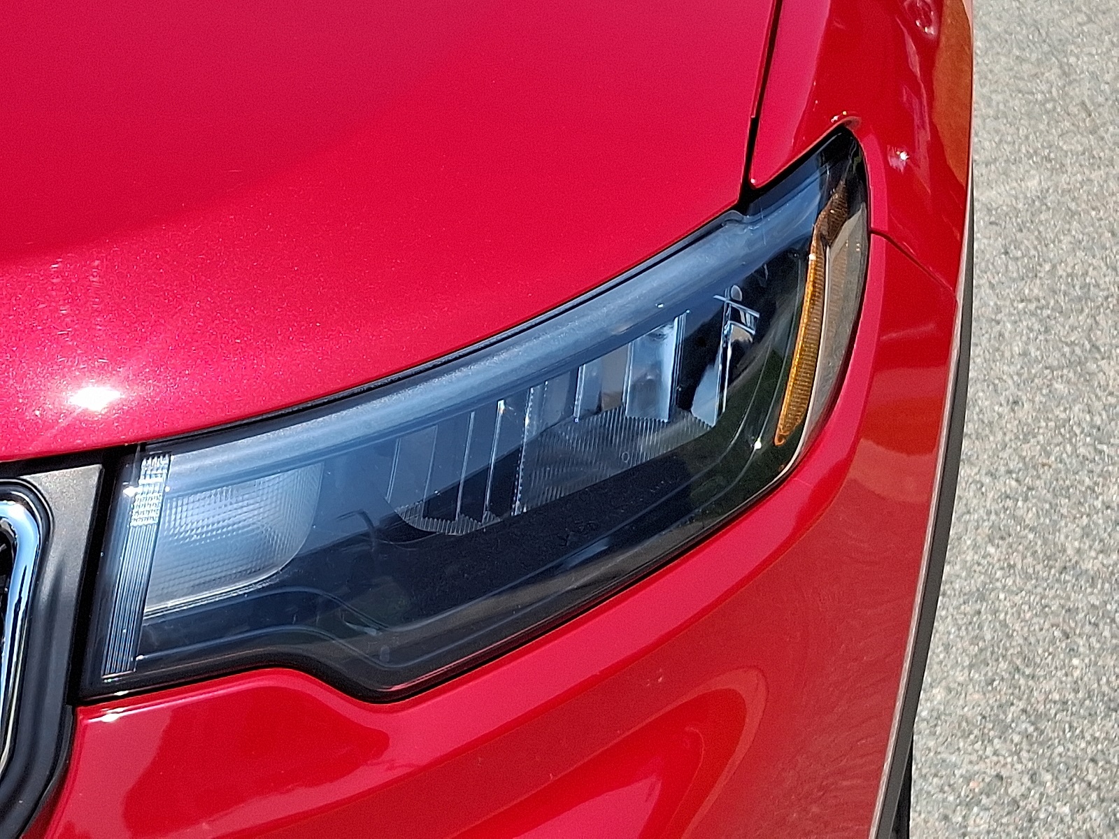2023 Jeep Compass Latitude Lux photo 9