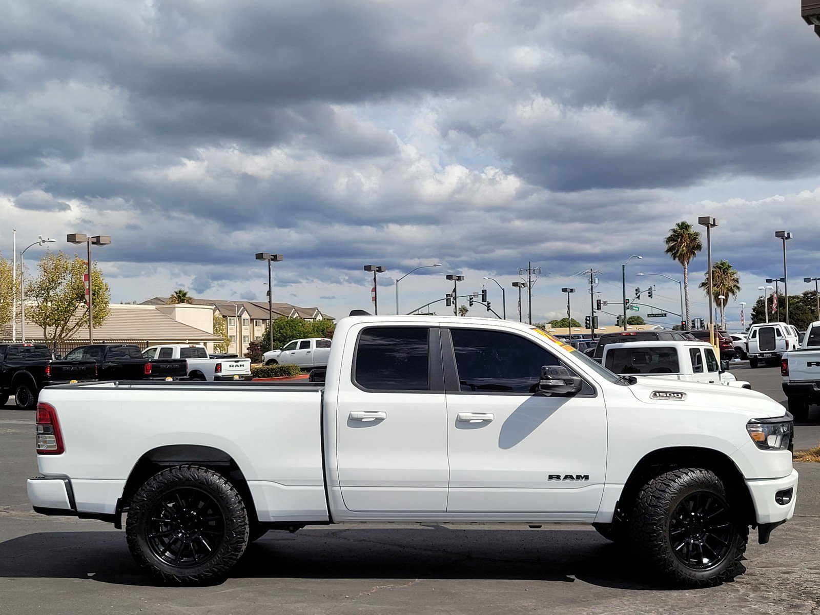 2022 Ram 1500 Big Horn photo 3