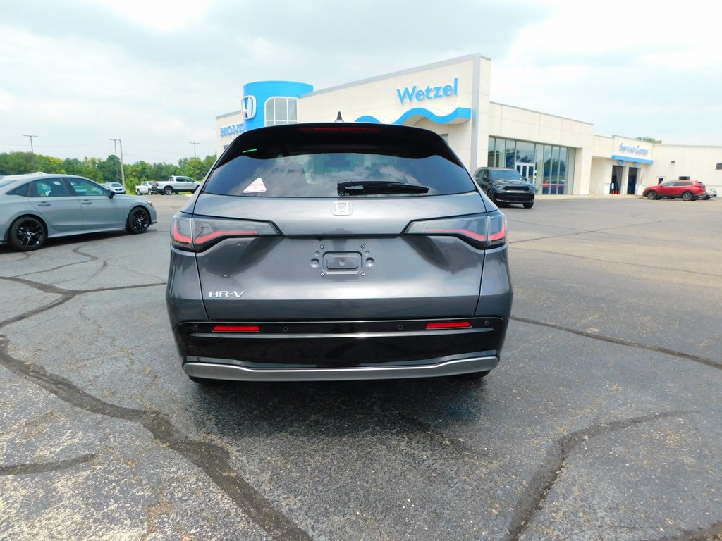 2026 Honda HR-V EX-L photo 4