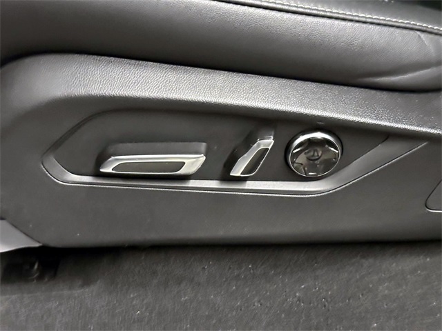 2023 Acura MDX Technology SH-AWD photo 16
