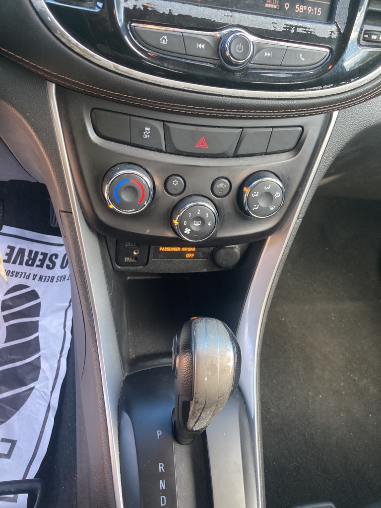 2021 Chevrolet Trax LT photo 13