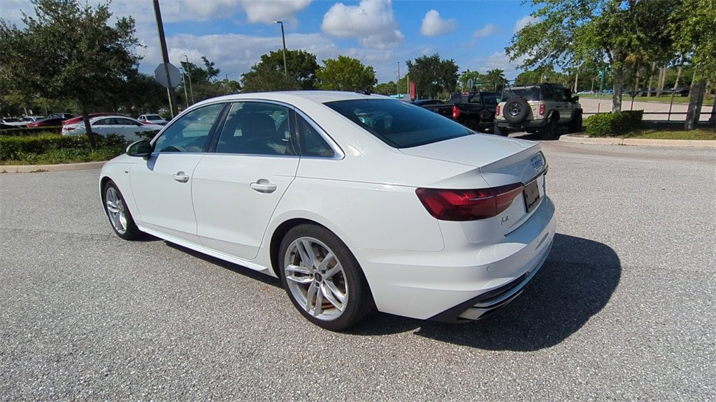 2024 Audi A4 S line Premium Plus 45 TFSI Quattro photo 6