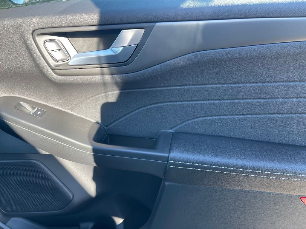 2025 Ford Escape Active photo 15