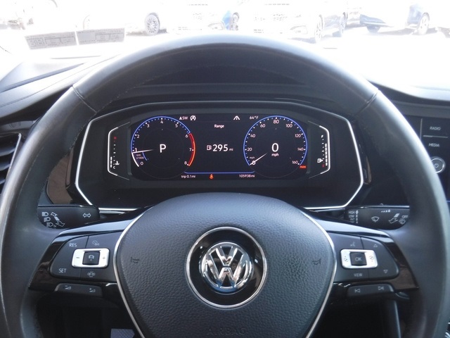 2020 Volkswagen Jetta SEL photo 28