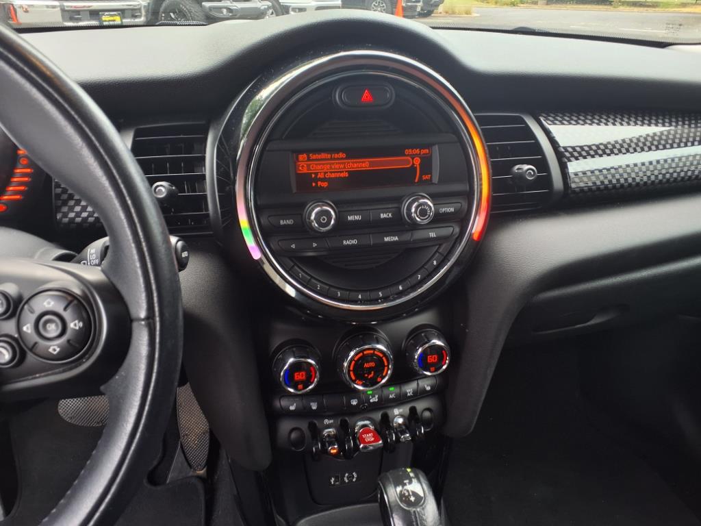 2015 Mini Cooper Hardtop S photo 8
