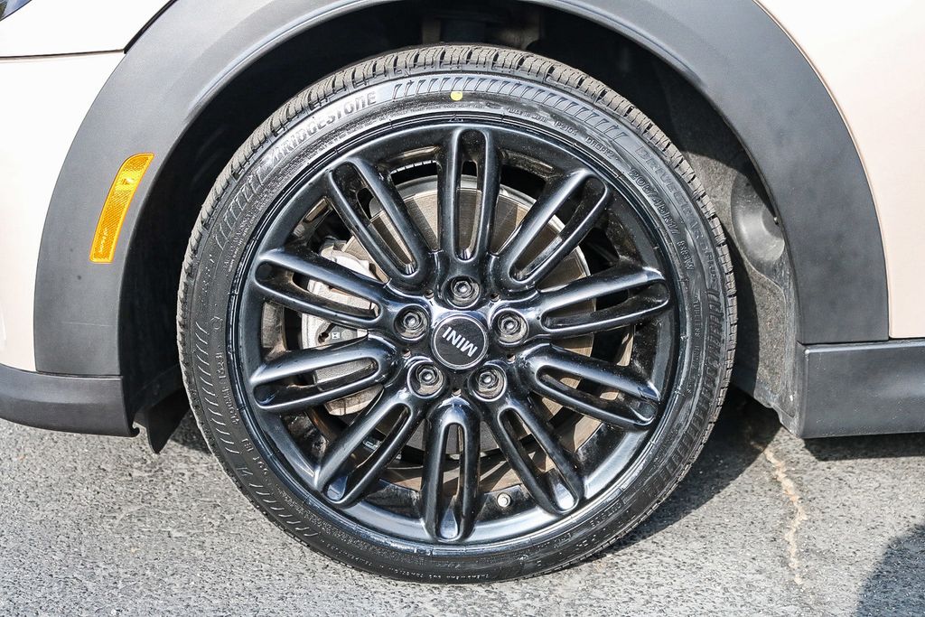 2023 Mini Cooper Hardtop S photo 9