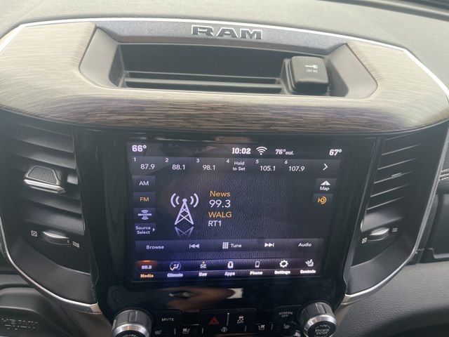 2019 Ram 2500 Laramie photo 19