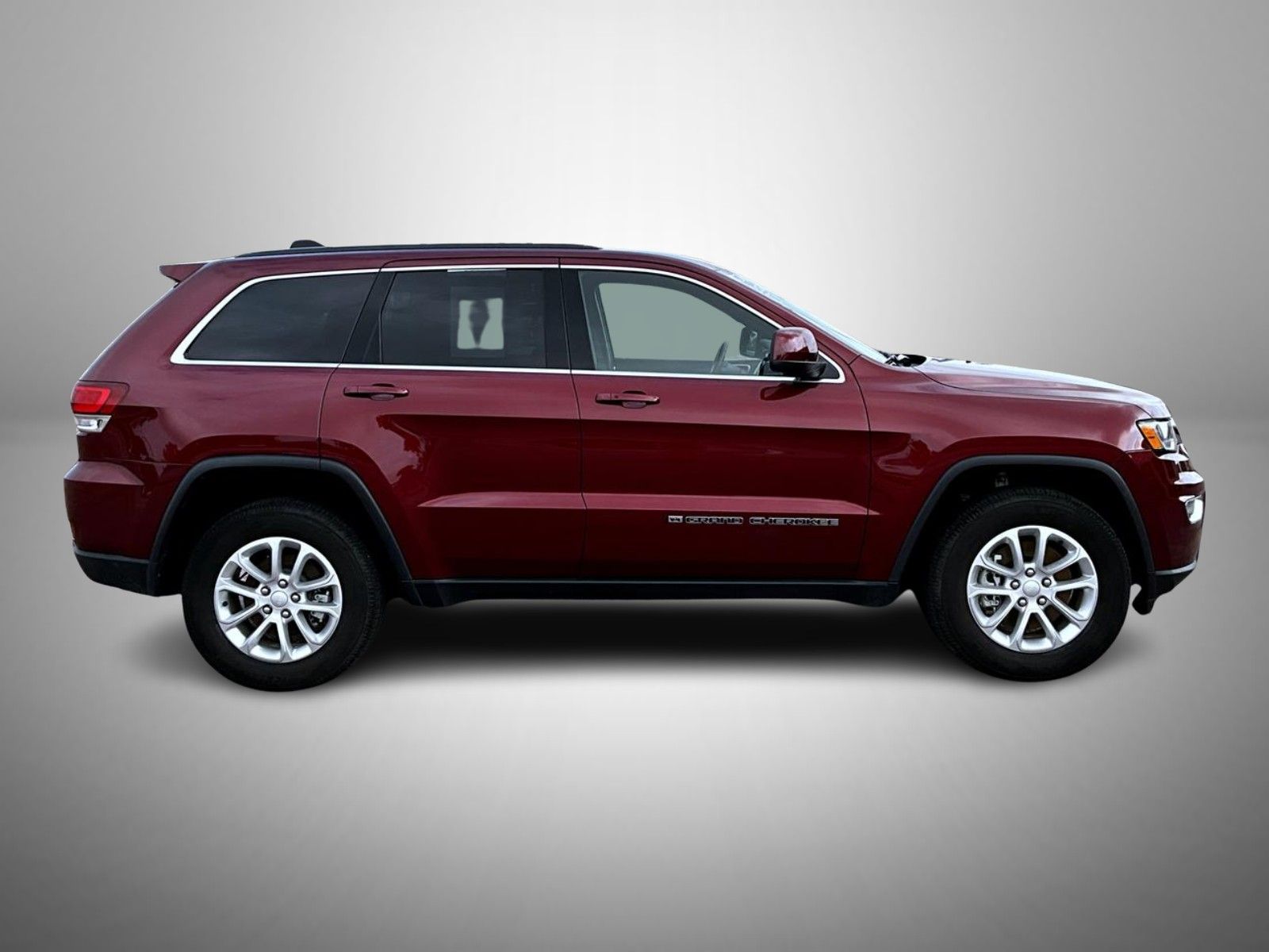 2022 Jeep Cherokee Laredo X photo 3