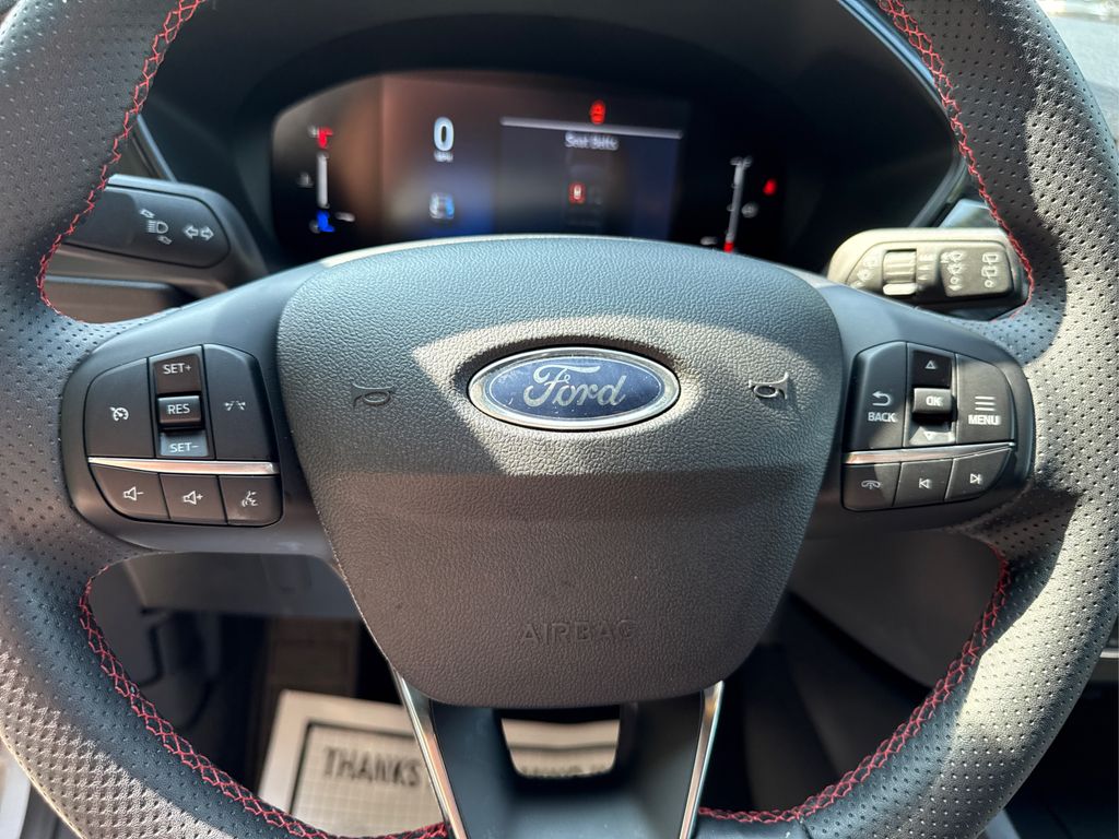 2025 Ford Escape ST-Line photo 19