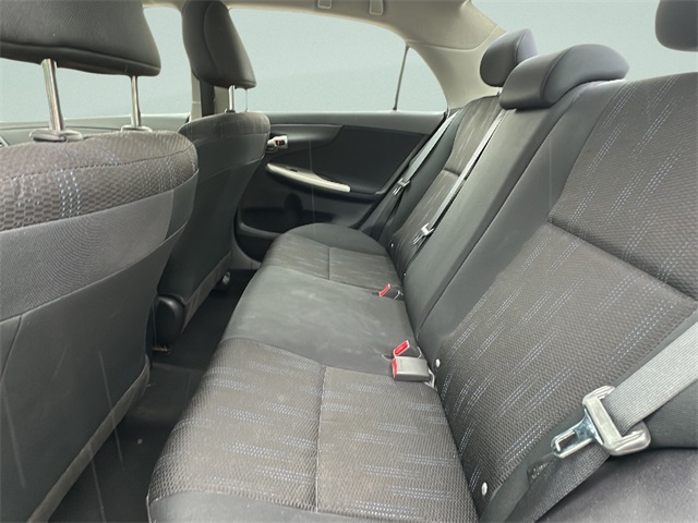 2011 Toyota Corolla S photo 11