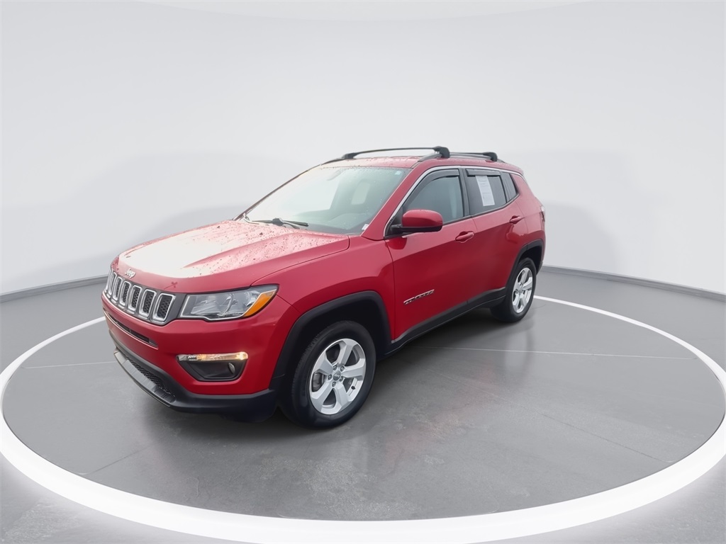 2018 Jeep Compass Latitude photo 3