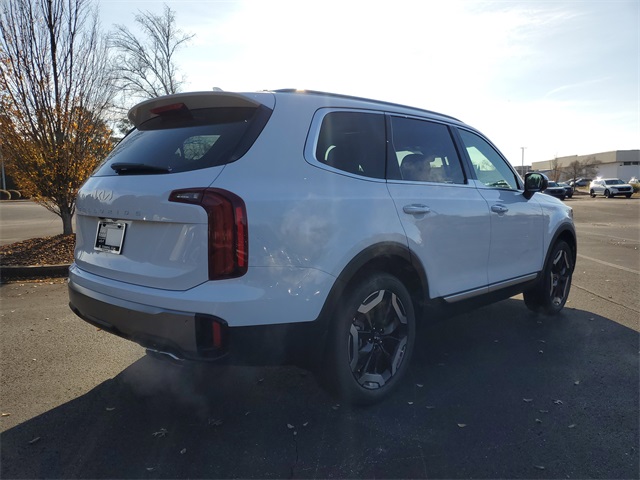 2025 Kia Telluride S photo 4