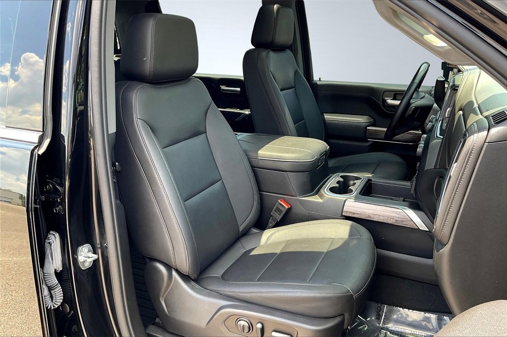 2023 Chevrolet Silverado LTZ photo 7
