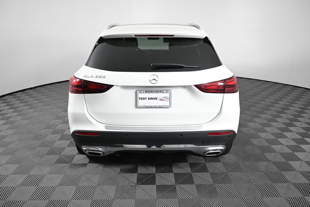 2026 Mercedes Benz GLA 250 photo 23