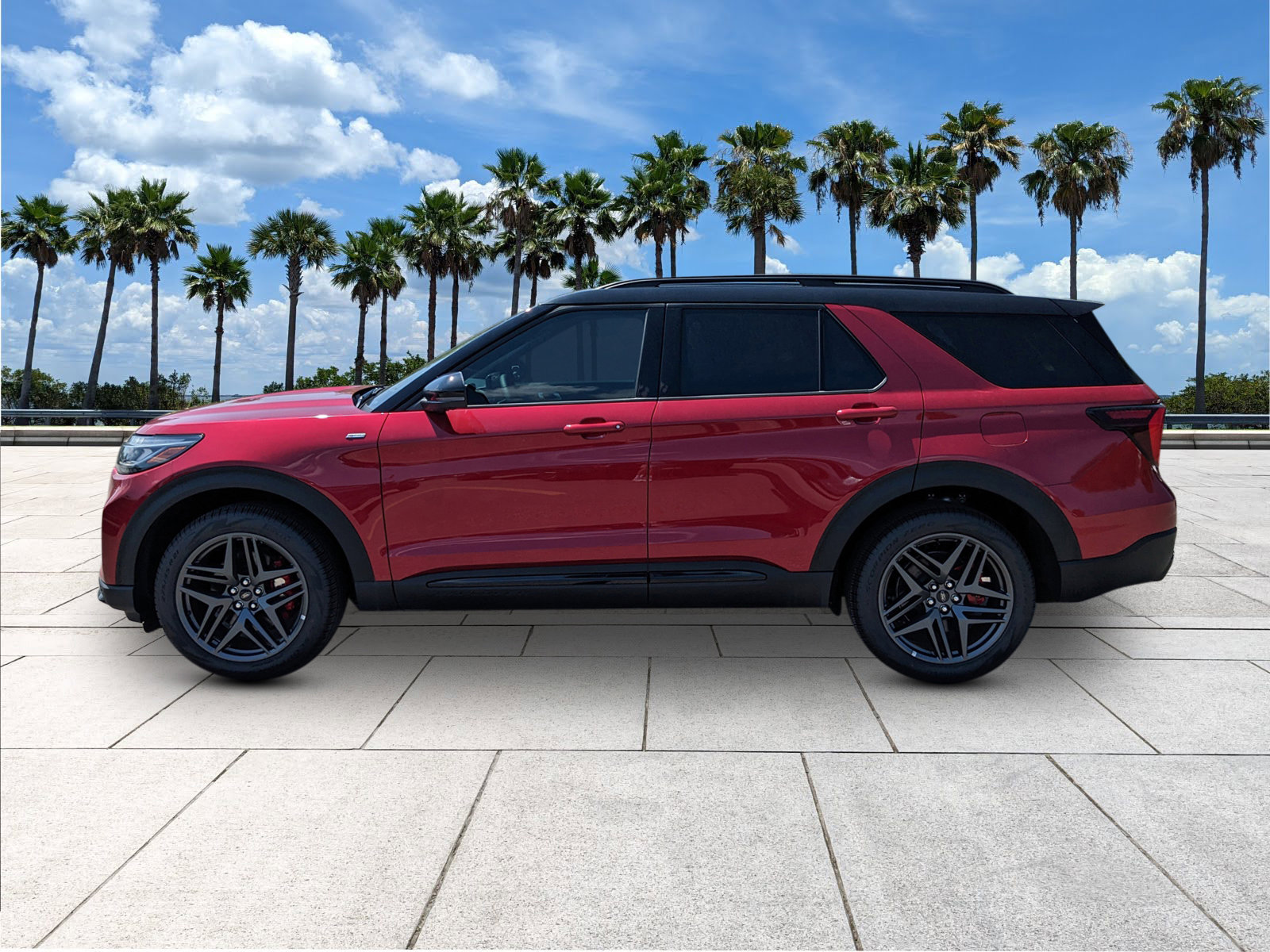 2025 Ford Explorer ST-Line photo 5