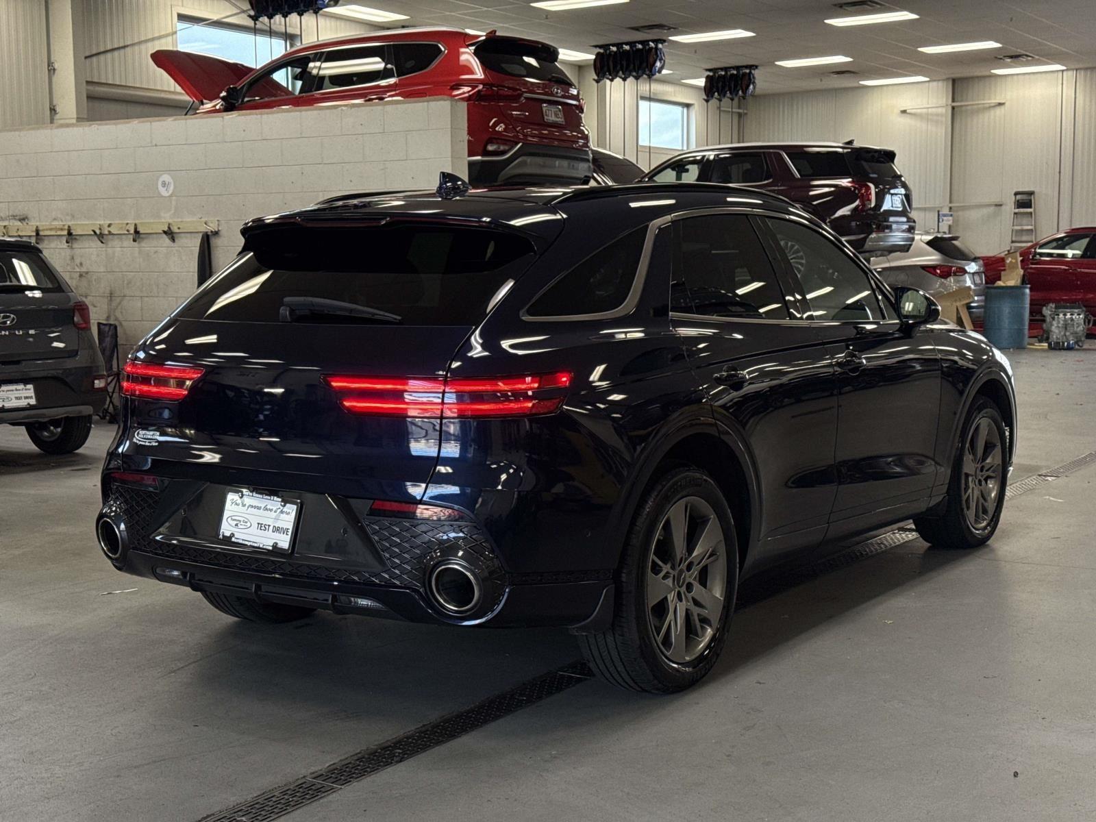 2022 Genesis GV70 3.5T Sport photo 4