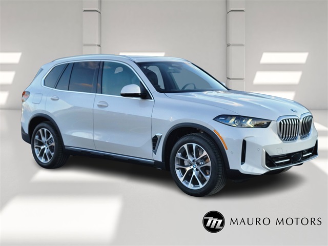 2026 BMW X5 40i's photo