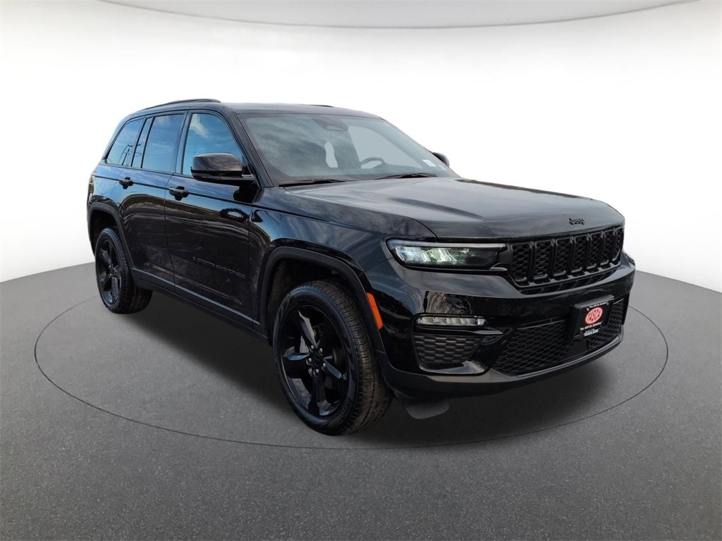 2024 Jeep Grand Cherokee Limited's photo