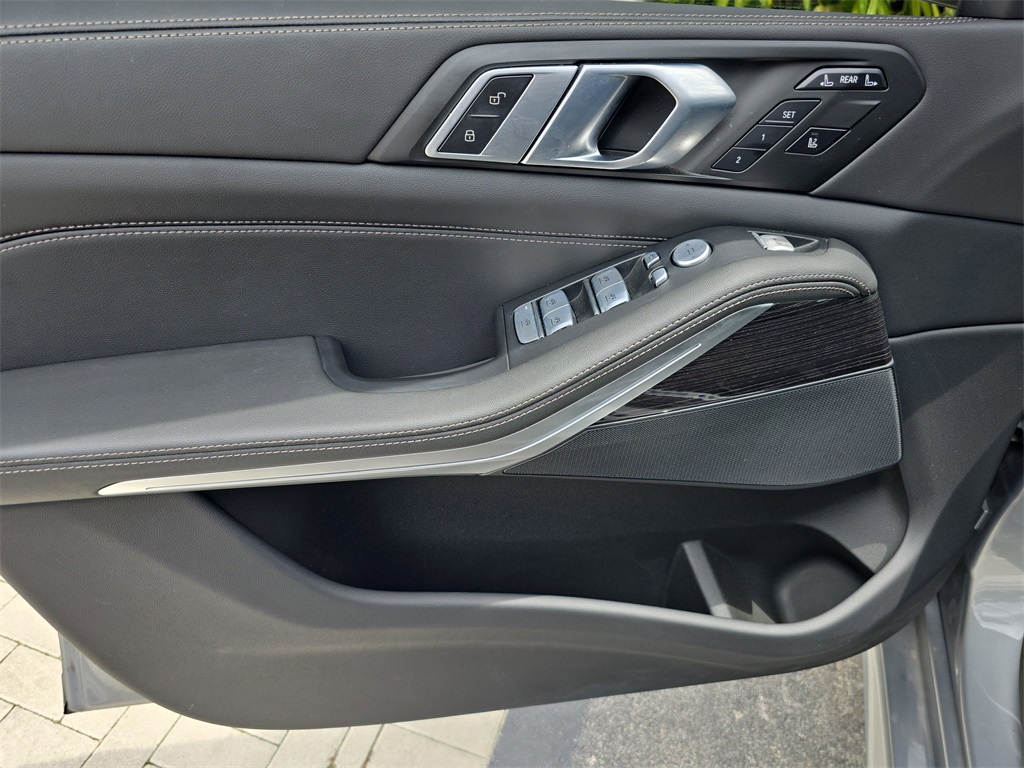 2025 Bmw X7 xDrive40i photo 18