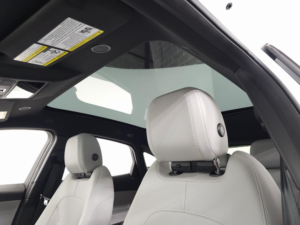 2024 JAGUAR PACE P250 - Image 14
