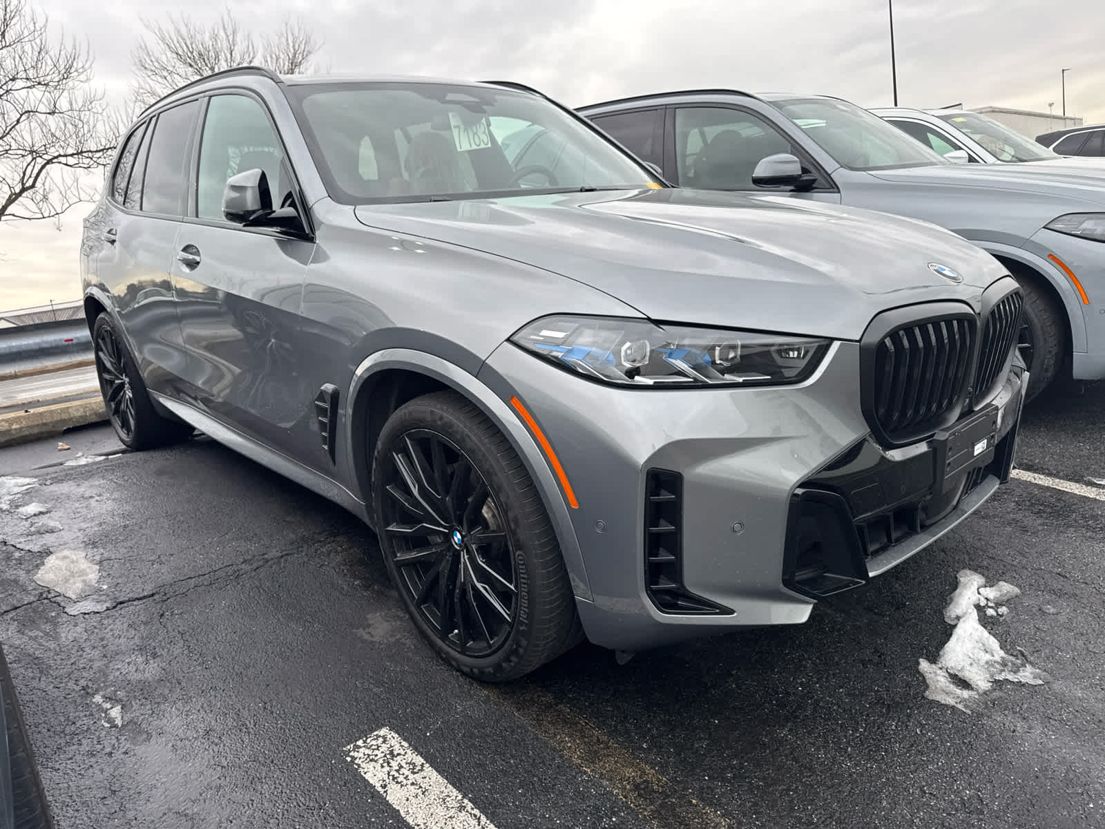2024 BMW X5 40i's photo
