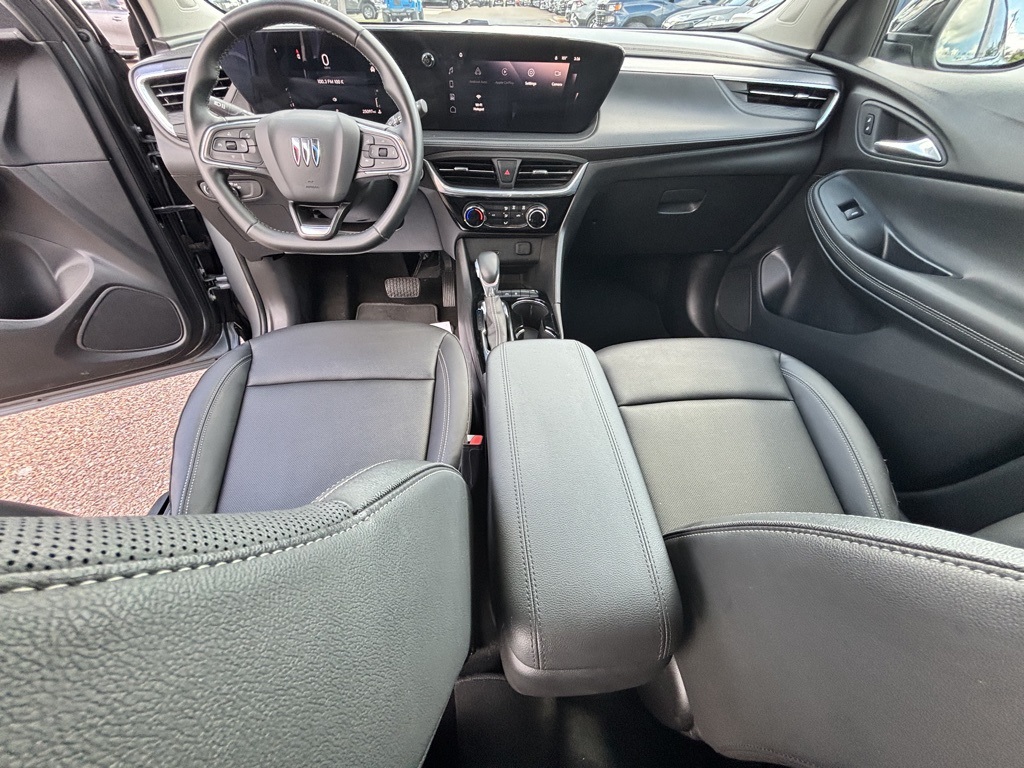 2024 Buick Encore GX Sport Touring photo 11