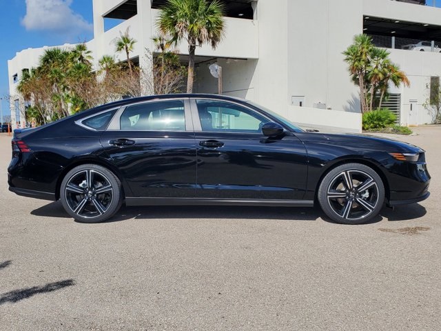 2025 Honda Accord Hybrid Sport photo 3