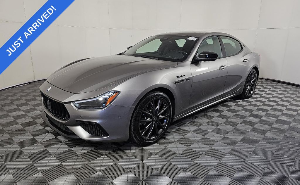 2022 Maserati Ghibli Modena's photo