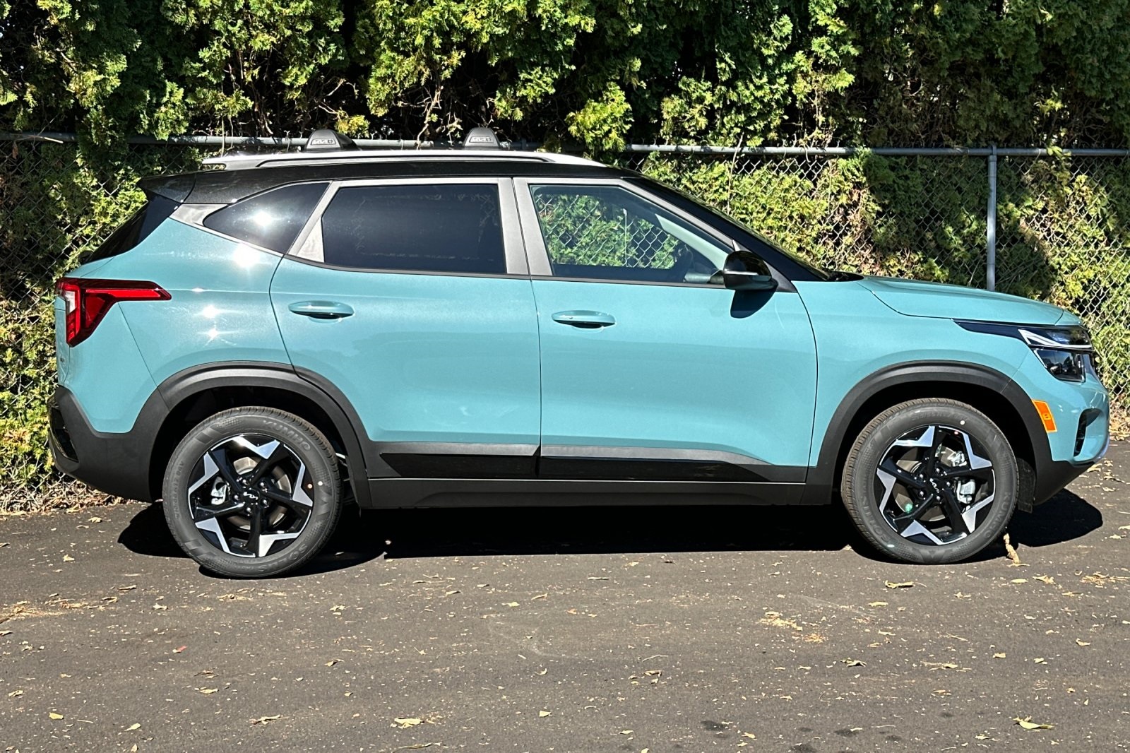 2026 Kia Seltos S photo 2