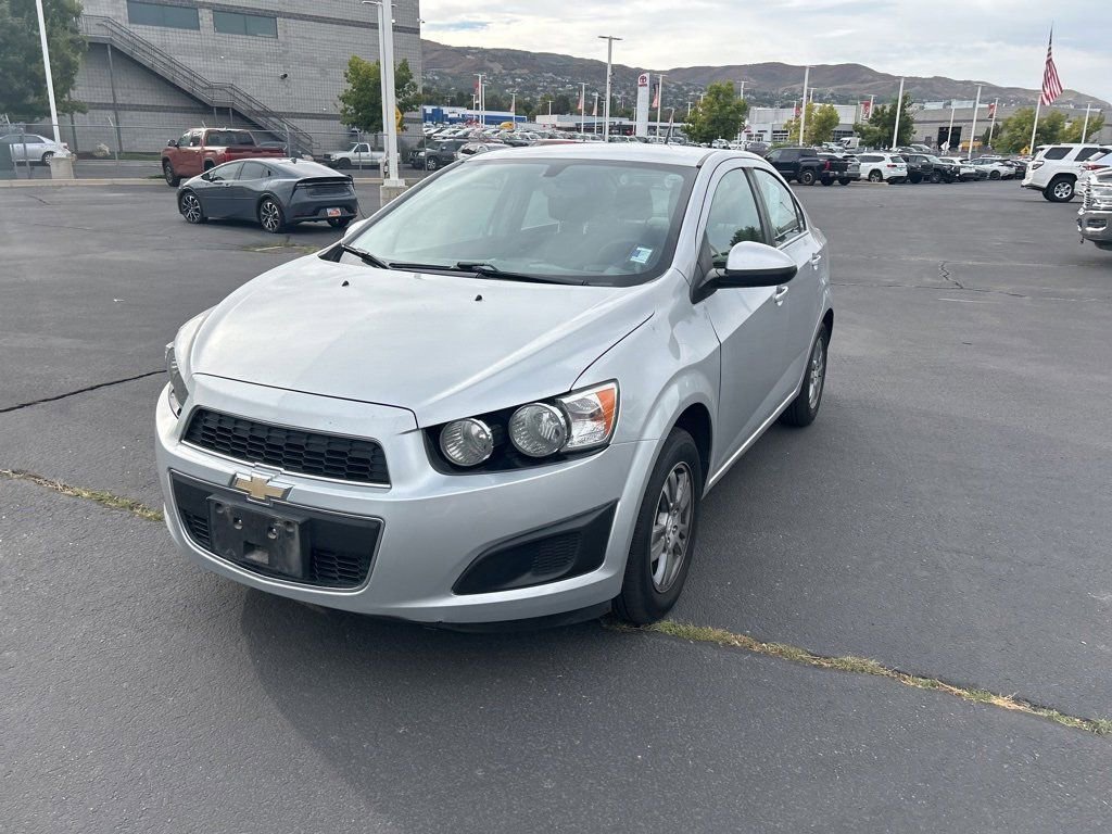 2014 Chevrolet Sonic LT photo 8