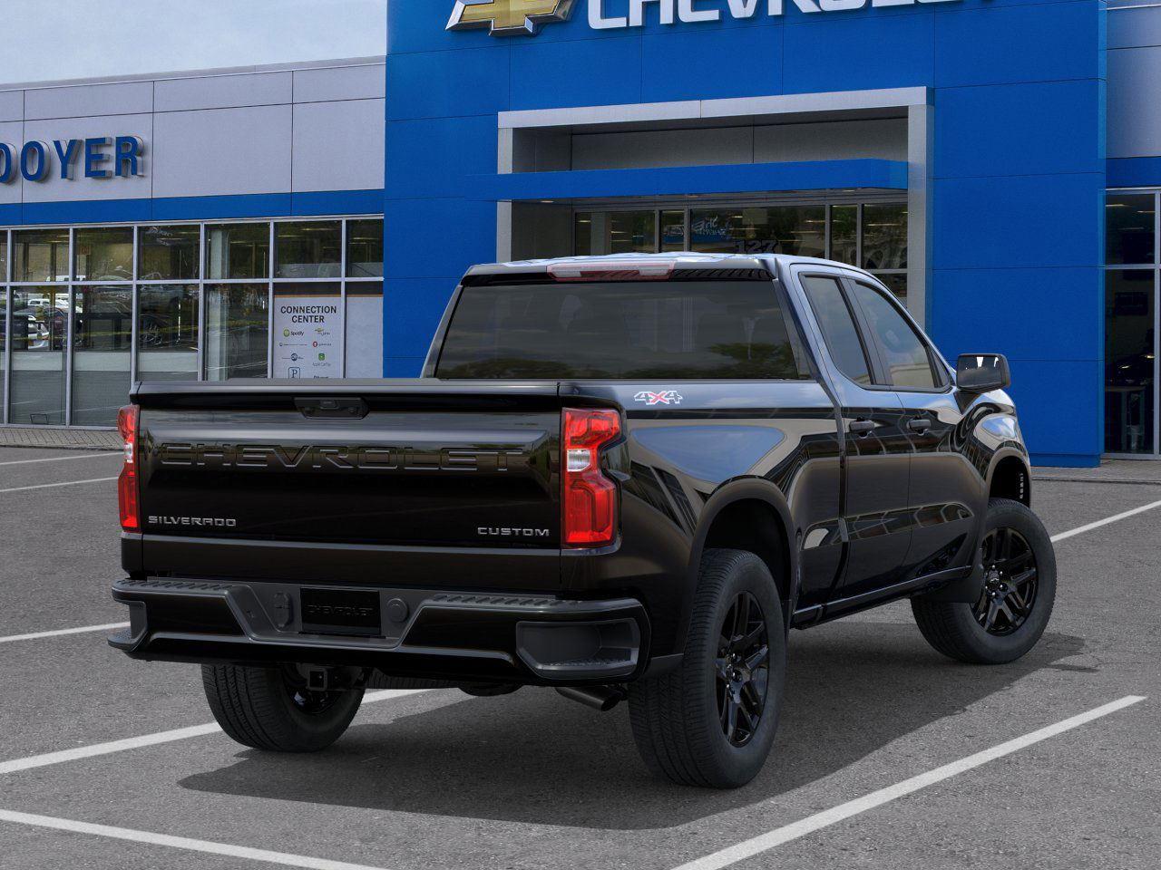 2026 Chevrolet Silverado 1500 Custom photo 3