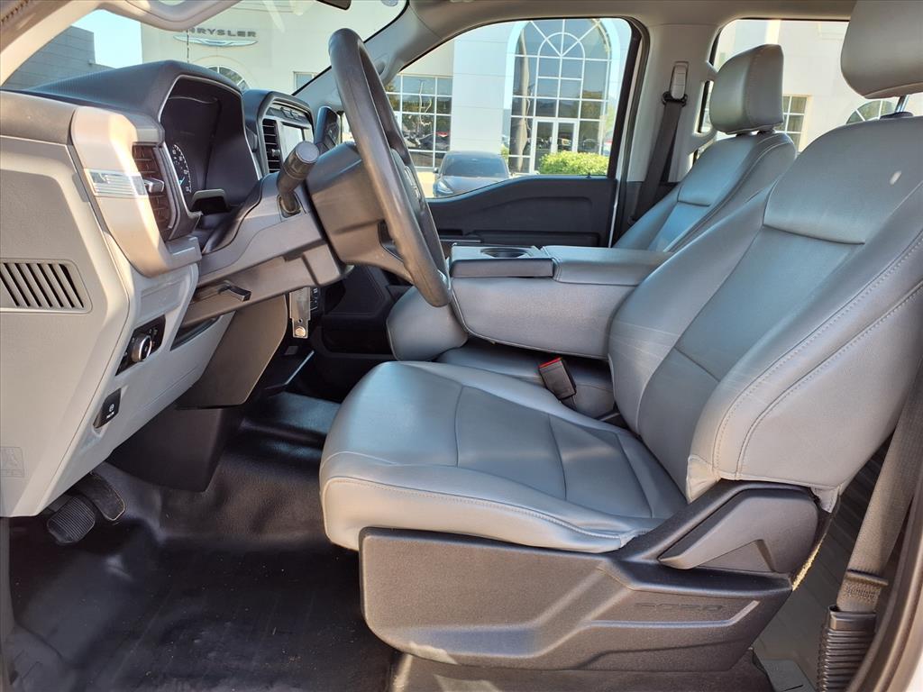 2023 Ford F-150 XL photo 3