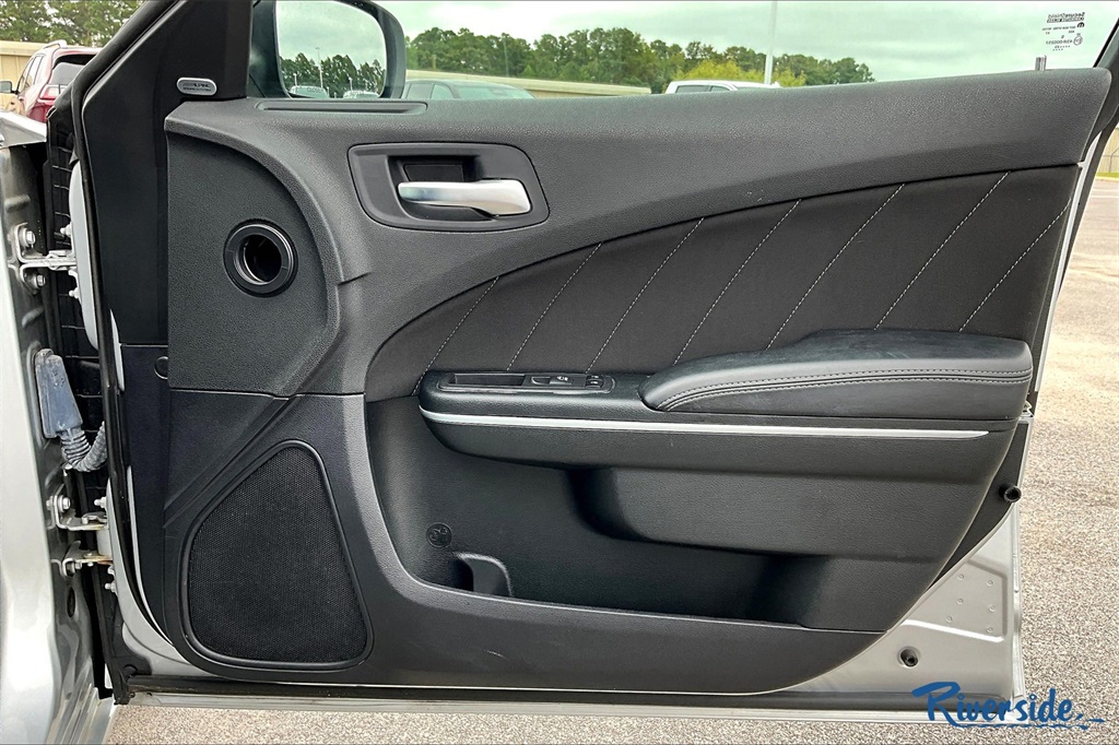 2023 Dodge Charger SXT photo 22