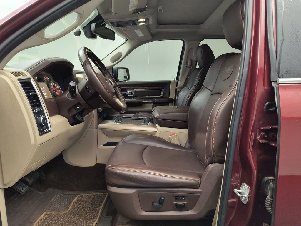 2017 Ram 1500 Longhorn photo 4