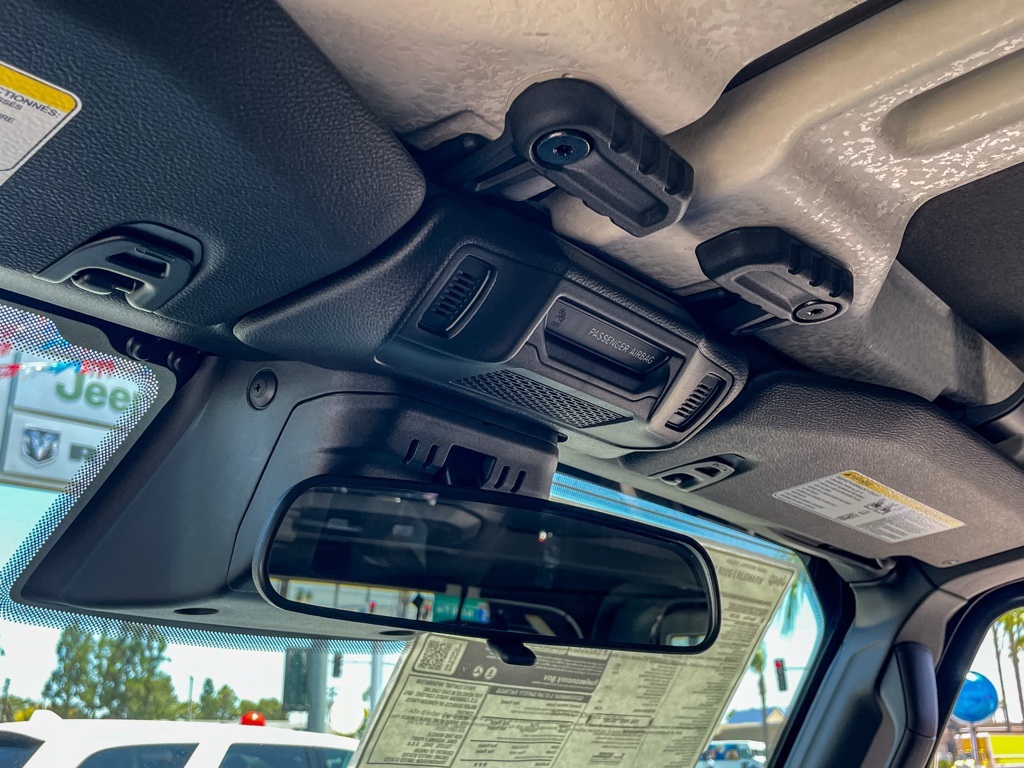 2025 Jeep Wrangler Sport S photo 27