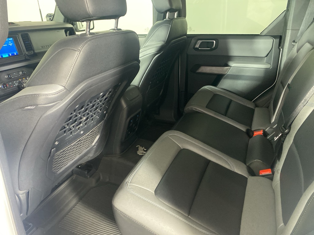 2022 Ford Bronco Black Diamond photo 11
