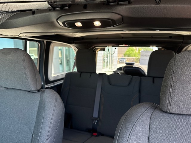 2025 Jeep Wrangler Sport S photo 13
