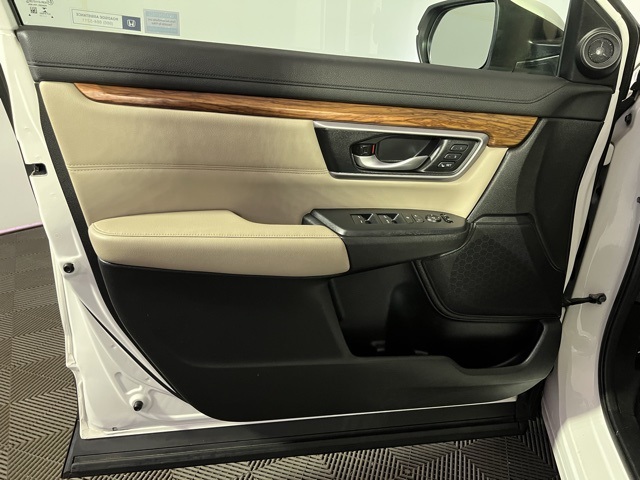 2017 Honda CR-V EX-L photo 23