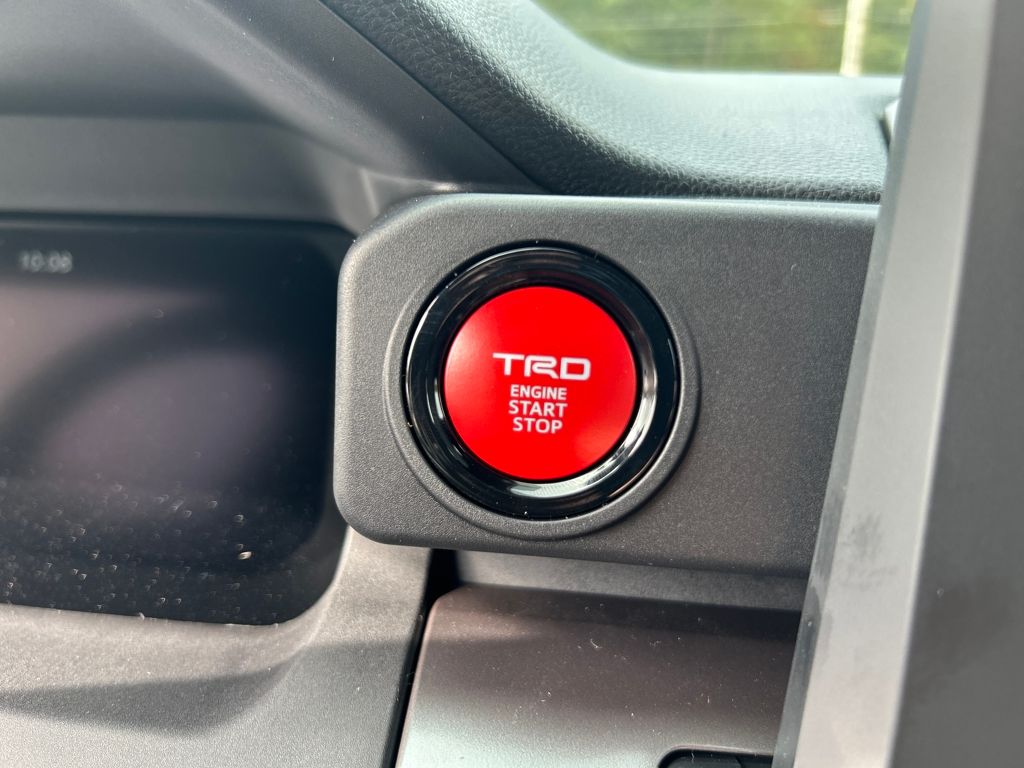 2025 Toyota Tacoma TRD Sport 4x4 Double Cab photo 28