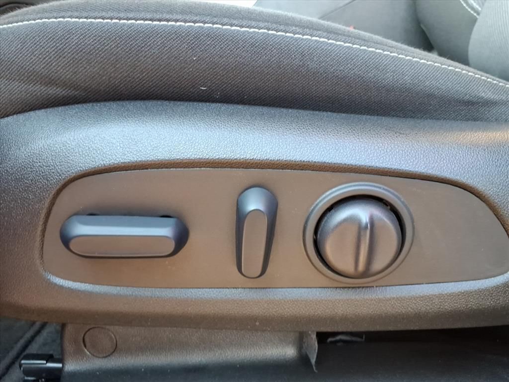 2025 CHEVROLET BLAZER - Image 24