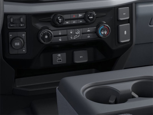 2025 Ford F-350 photo 13