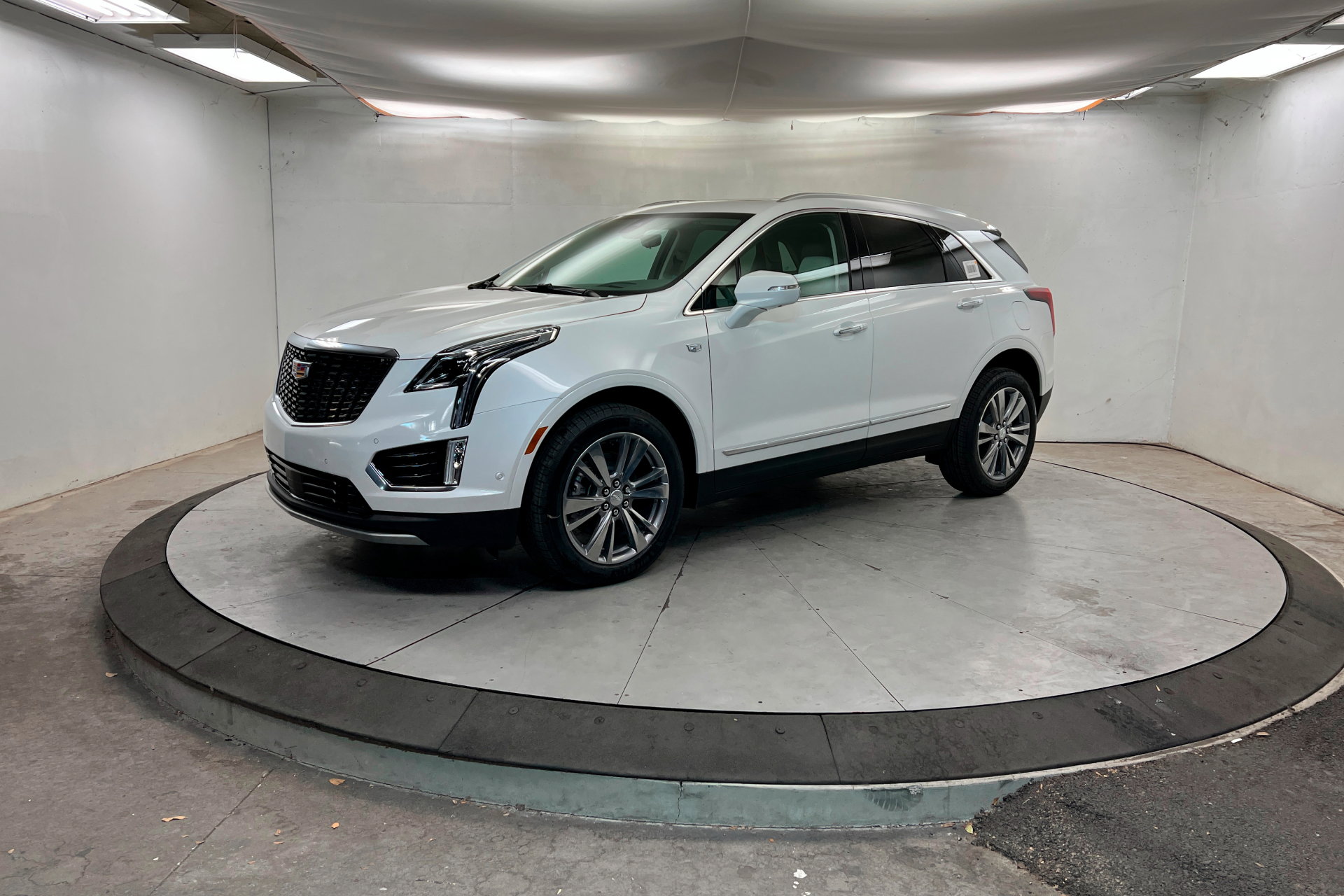 2026 Cadillac XT5 Premium Luxury's photo